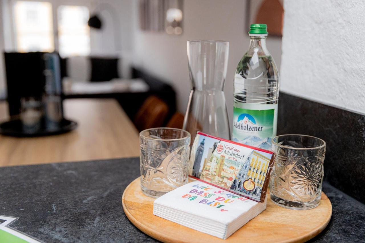Highlight Am Stadtplatz Muehldorf - C4S Come4Stay - 2 Zimmer Wohnung I Bis Zu 5 Gaeste エクステリア 写真